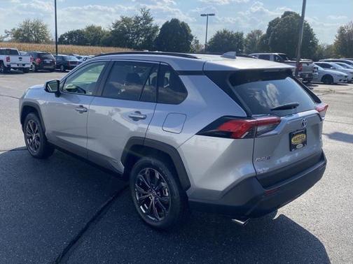 2023 Toyota RAV4 Hybrid XLE Premium