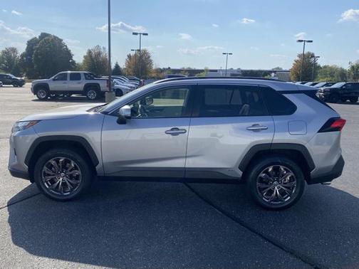 2023 Toyota RAV4 Hybrid XLE Premium