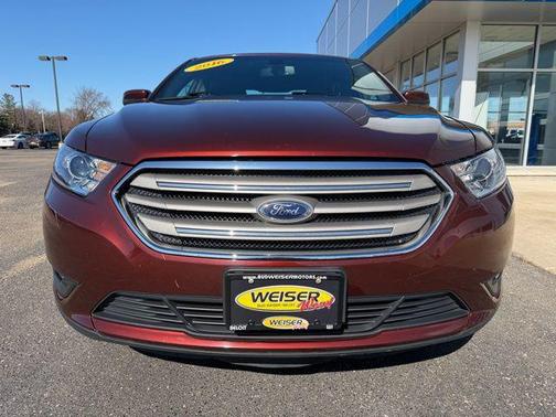 2016 Ford Taurus SEL