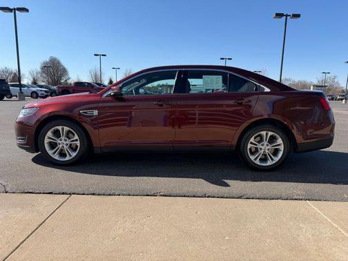 2016 Ford Taurus SEL