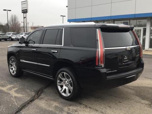 2016 Cadillac Escalade Premium