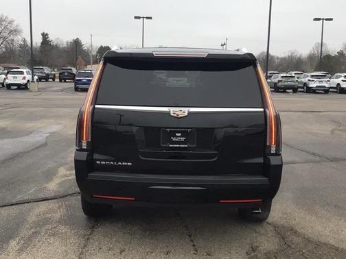 2016 Cadillac Escalade Premium
