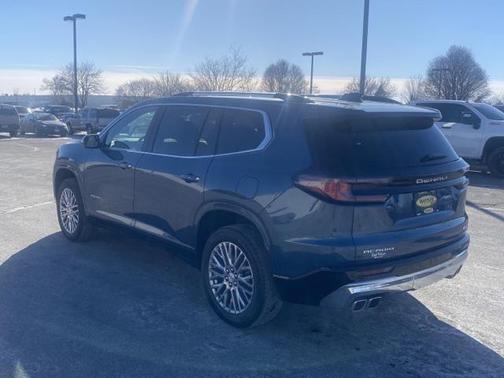 2025 GMC Acadia Denali