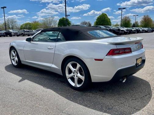 2015 Chevrolet Camaro 2LT