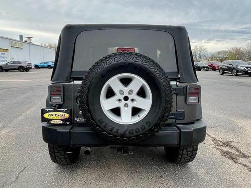 2017 Jeep Wrangler Sport
