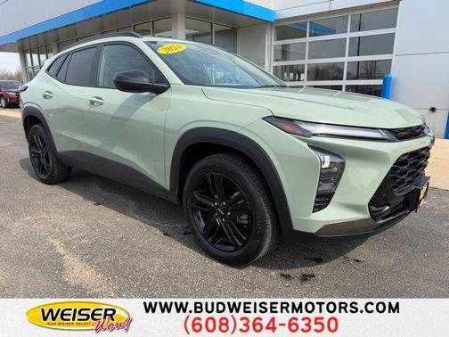 Cacti Green 2024 Chevrolet Trax FWD ACTIV