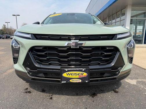 Cacti Green 2024 Chevrolet Trax FWD ACTIV