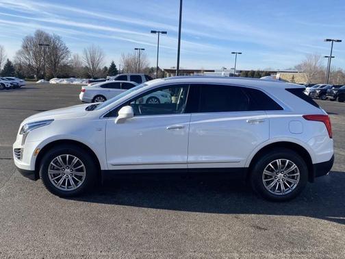 2017 Cadillac XT5 Luxury