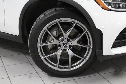 2022 Mercedes-Benz GLC 300 4MATIC Coupe