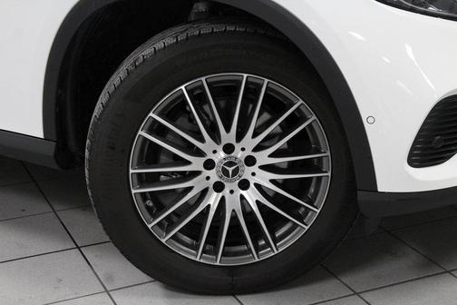 2026 Mercedes-Benz GLC 300 Base 4MATIC