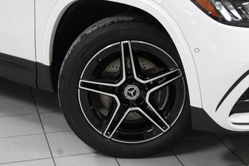 2026 Mercedes-Benz GLA 250 Base 4MATIC