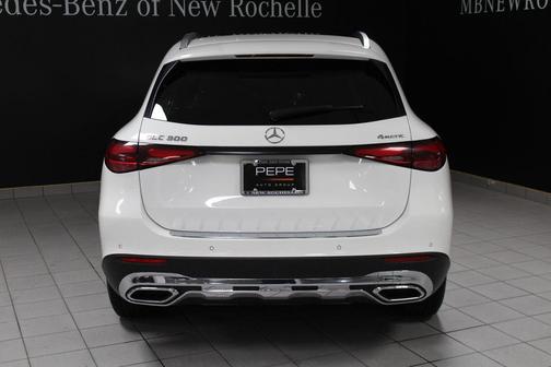 2023 Mercedes-Benz GLC 300 Base 4MATIC