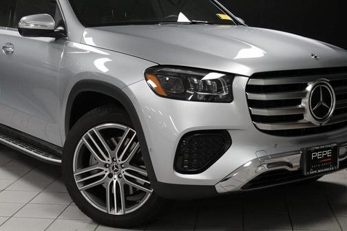 2025 Mercedes-Benz GLS 450 4MATIC