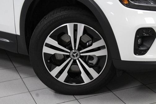 2025 Mercedes-Benz GLB 250 Base 4MATIC