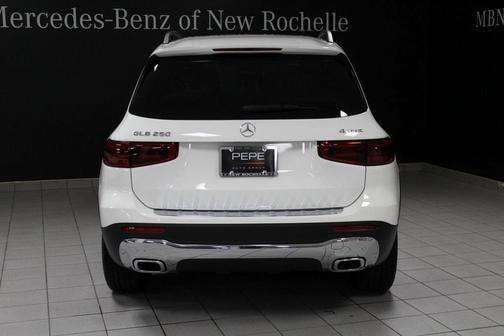 2025 Mercedes-Benz GLB 250 Base 4MATIC