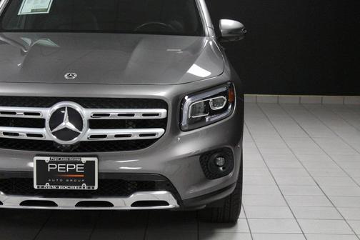 2022 Mercedes-Benz GLB 250 Base 4MATIC