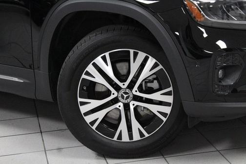 2025 Mercedes-Benz GLB 250 Base 4MATIC