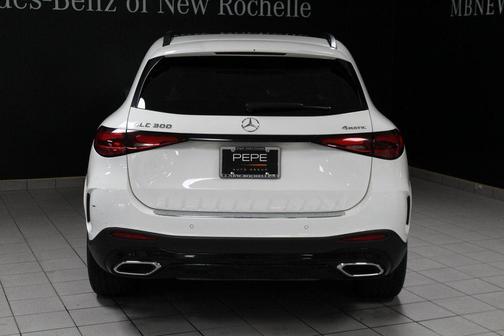 2023 Mercedes-Benz GLC 300 Base 4MATIC