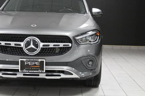 2022 Mercedes-Benz GLA 250 Base 4MATIC