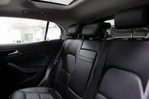 2020 Mercedes-Benz GLA 250 Base 4MATIC