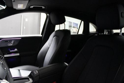 2025 Mercedes-Benz GLA 250 Base 4MATIC