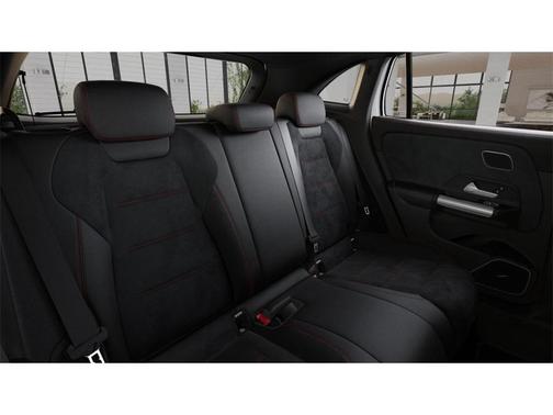 2025 Mercedes-Benz GLA 250 Base 4MATIC