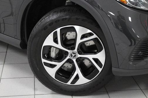 2025 Mercedes-Benz GLC 350e Base 4MATIC