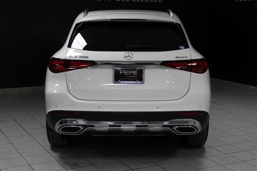 2023 Mercedes-Benz GLC 300 Base 4MATIC