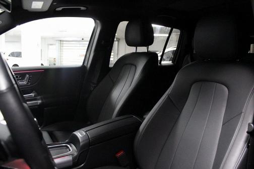 2025 Mercedes-Benz GLB 250 Base 4MATIC