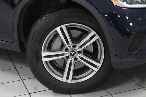2021 Mercedes-Benz GLC 300 Base 4MATIC