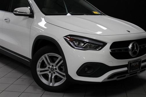 2022 Mercedes-Benz GLA 250 Base 4MATIC