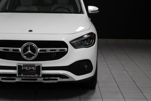 2022 Mercedes-Benz GLA 250 Base 4MATIC