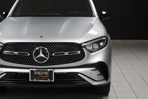 2025 Mercedes-Benz GLC 350e Base 4MATIC