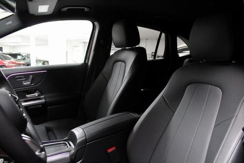 2025 Mercedes-Benz GLA 250 Base 4MATIC