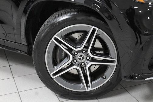 2024 Mercedes-Benz GLS 450 4MATIC