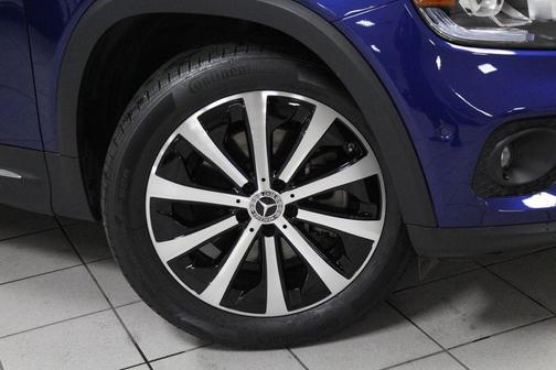 Galaxy Blue Metallic 2023 Mercedes-Benz GLB 250 Base 4MATIC