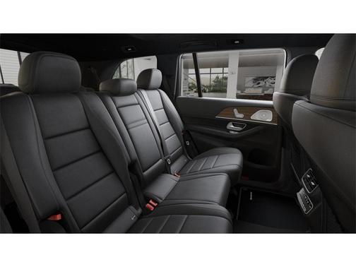 2025 Mercedes-Benz GLS 450 4MATIC