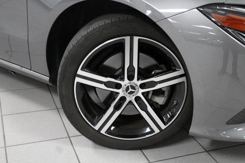 2022 Mercedes-Benz CLA 250 Base 4MATIC