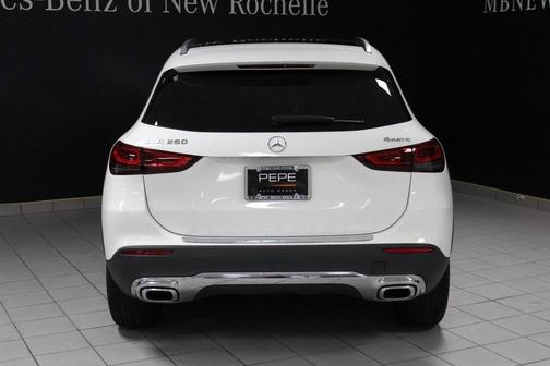 2022 Mercedes-Benz GLA 250 Base 4MATIC