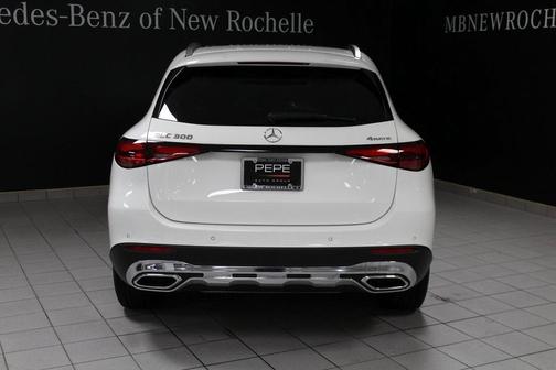 2025 Mercedes-Benz GLC 300 Base 4MATIC