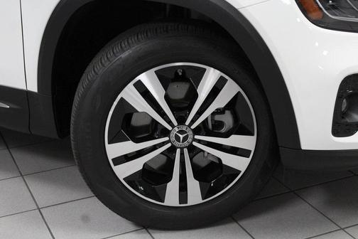 2025 Mercedes-Benz GLB 250 Base 4MATIC