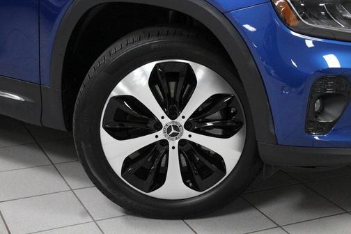 2026 Mercedes-Benz GLB 250 Base 4MATIC