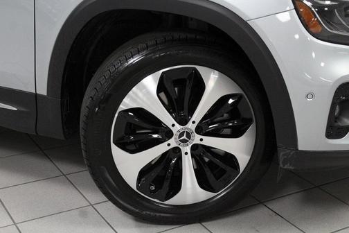 2026 Mercedes-Benz GLB 250 Base 4MATIC