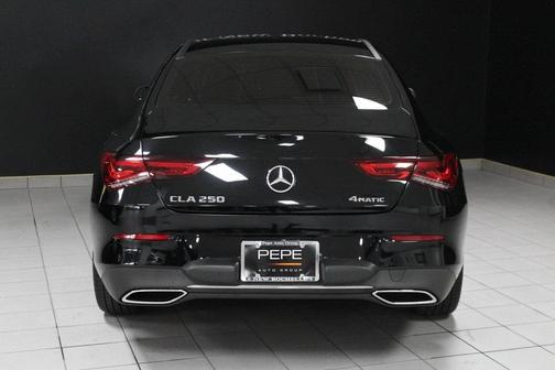 2022 Mercedes-Benz CLA 250 Base 4MATIC