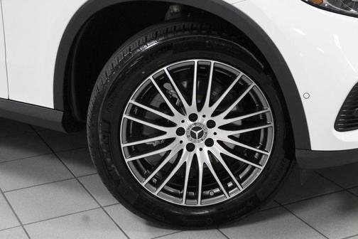 2026 Mercedes-Benz GLC 300 Base 4MATIC