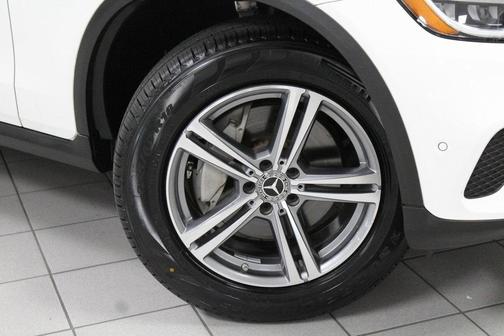 2022 Mercedes-Benz GLC 300 Base 4MATIC