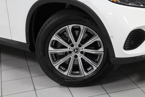 2025 Mercedes-Benz GLC 300 Base 4MATIC