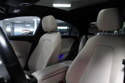 2022 Mercedes-Benz CLA 250 Base 4MATIC
