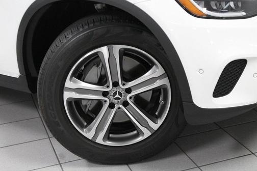 2022 Mercedes-Benz GLC 300 Base 4MATIC