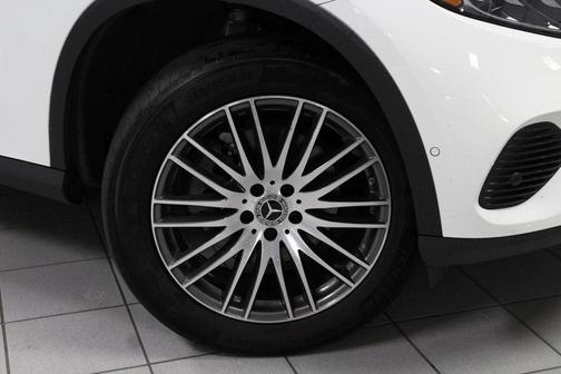 2023 Mercedes-Benz GLC 300 Base 4MATIC